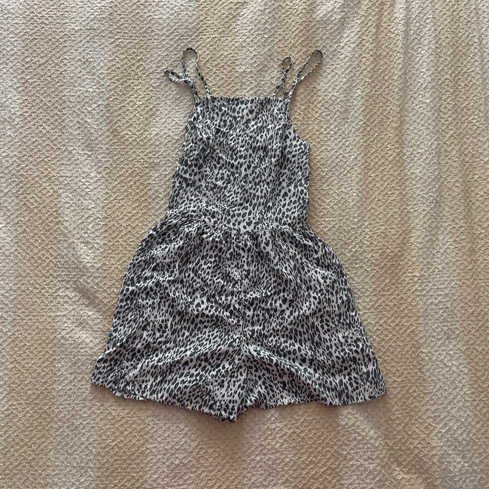 Hollister leopard print romper